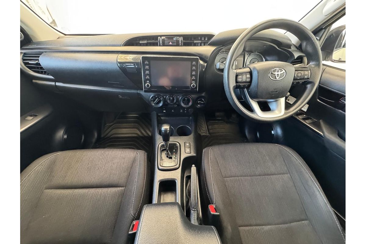 2021 Toyota Hilux SR GUN126R 4X4 image 7