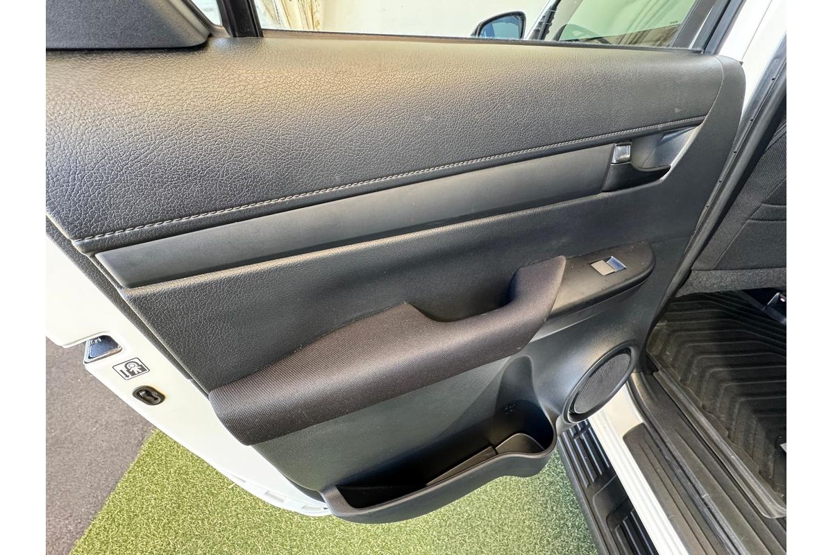 2021 Toyota Hilux SR GUN126R 4X4 image 16