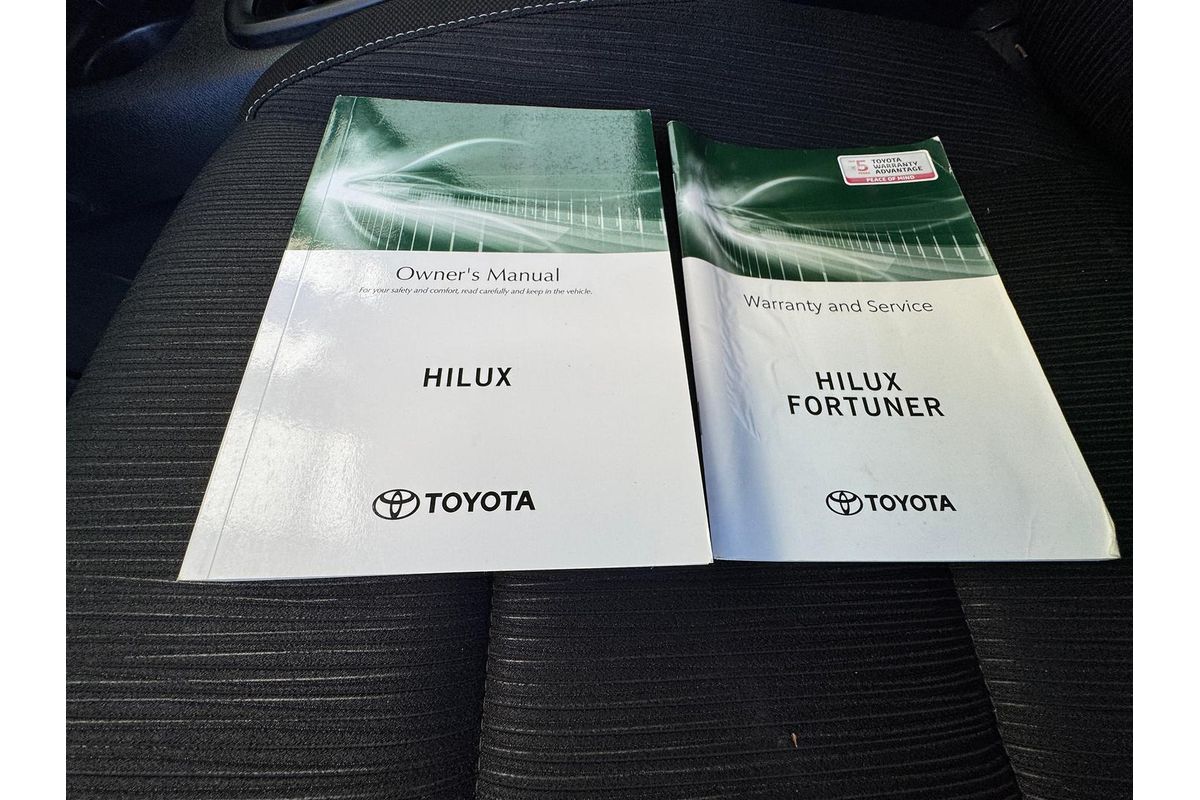 2021 Toyota Hilux SR GUN126R 4X4 image 24