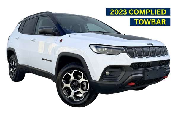 2023 Jeep Compass Trailhawk M6