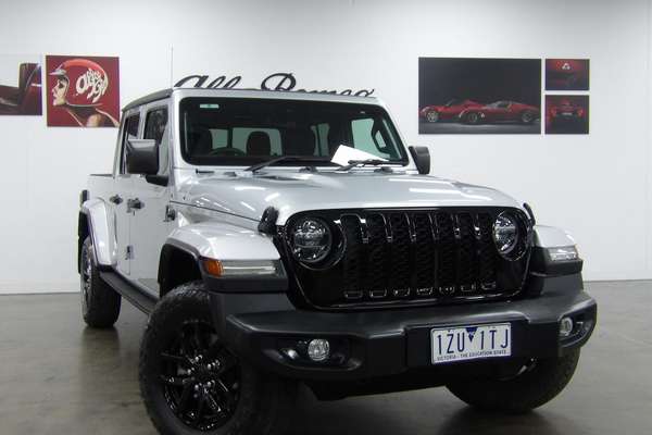 2023 Jeep Gladiator Night Eagle JT 4X4
