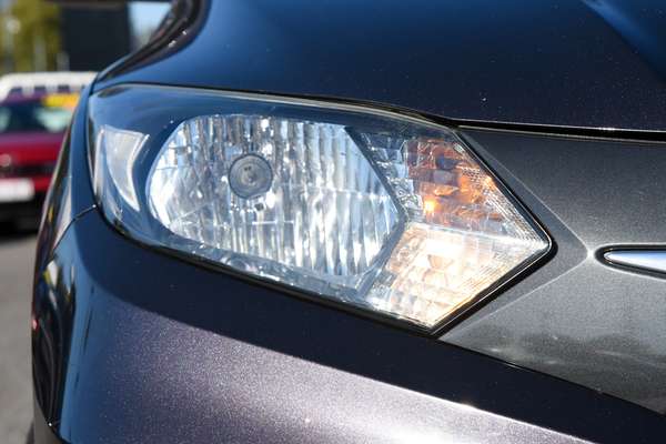 2016 Honda HR-V VTi thumb-1