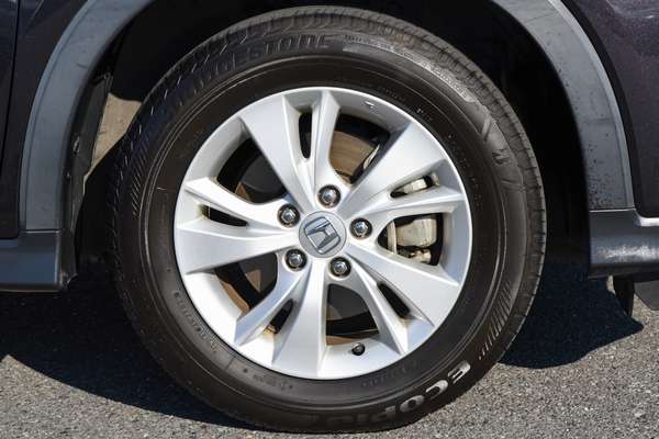 2016 Honda HR-V VTi thumb-4