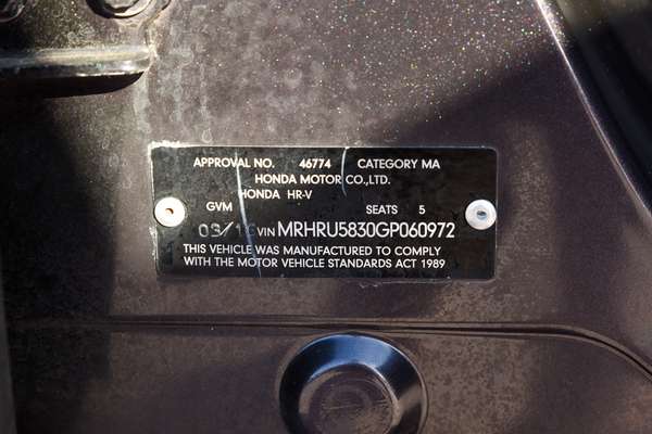 2016 Honda HR-V VTi thumb-21