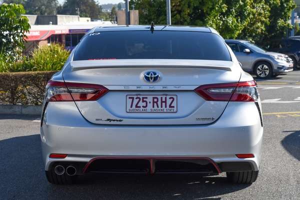 2022 Toyota Camry SL AXVH70R thumb-6