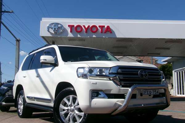 2016 Toyota Landcruiser Sahara VDJ200R