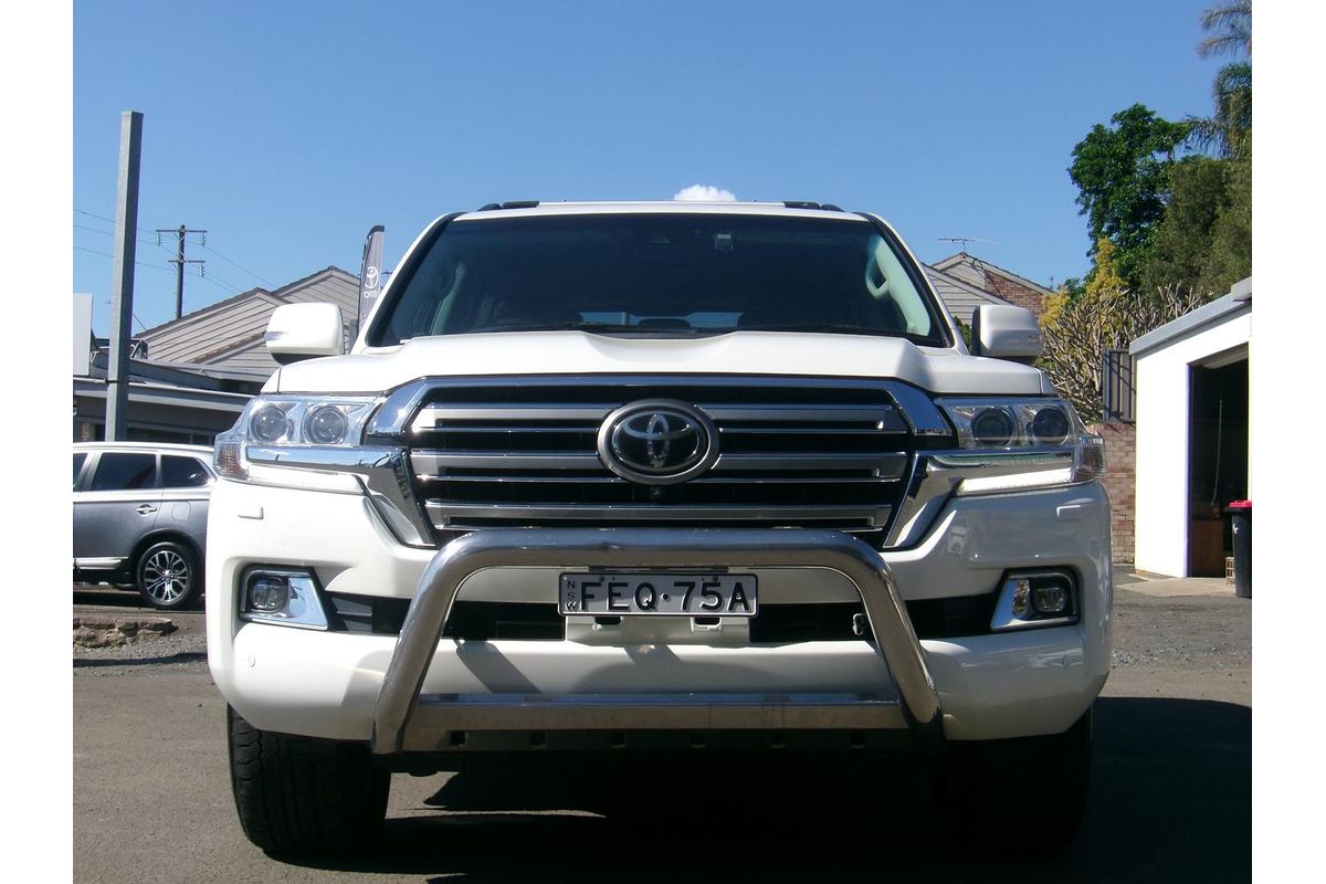 2016 Toyota Landcruiser Sahara VDJ200R
