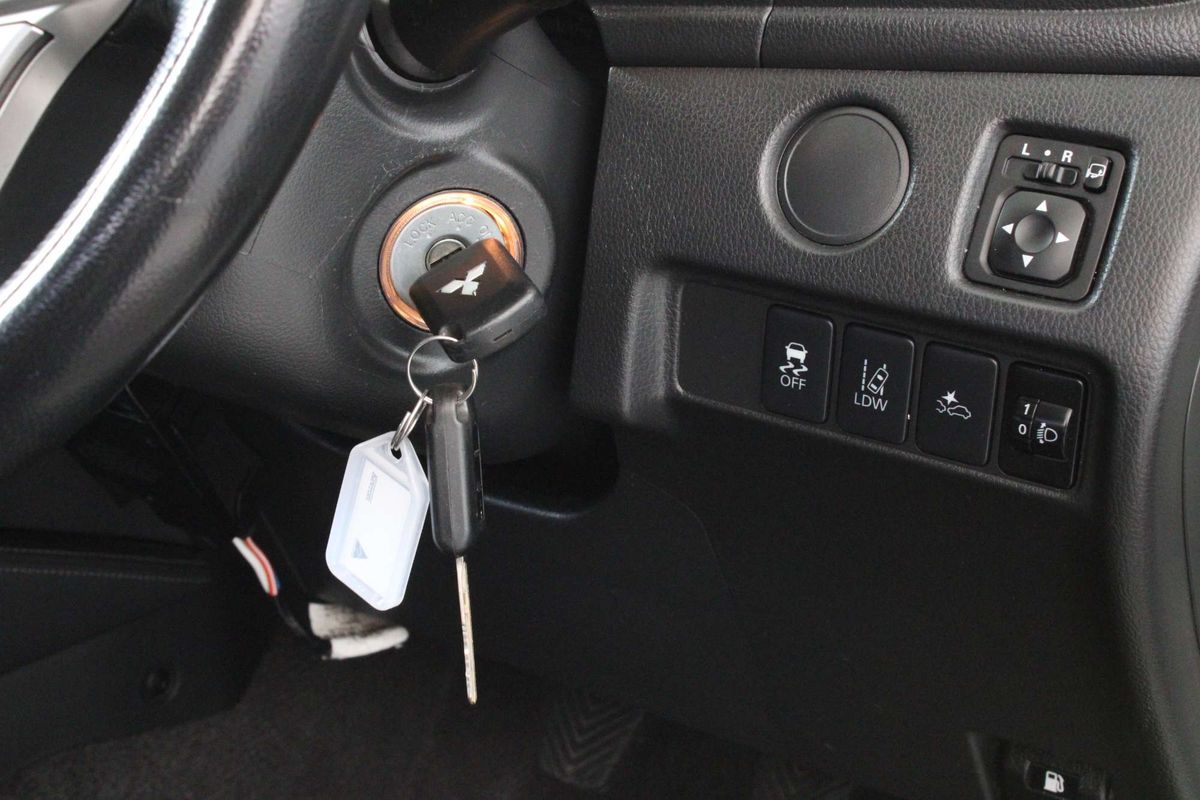 2019 Mitsubishi Triton GLS MR 4X4