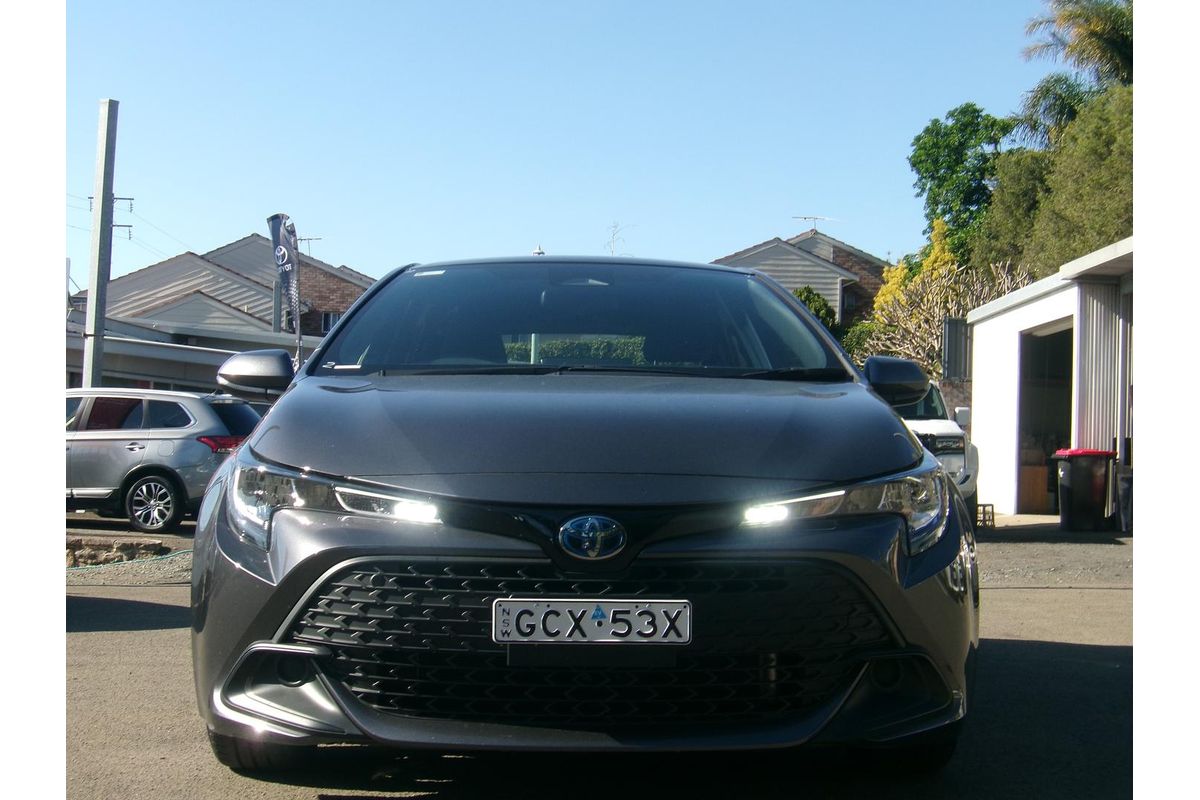 2025 Toyota Corolla Ascent Sport Hybrid ZWE219R