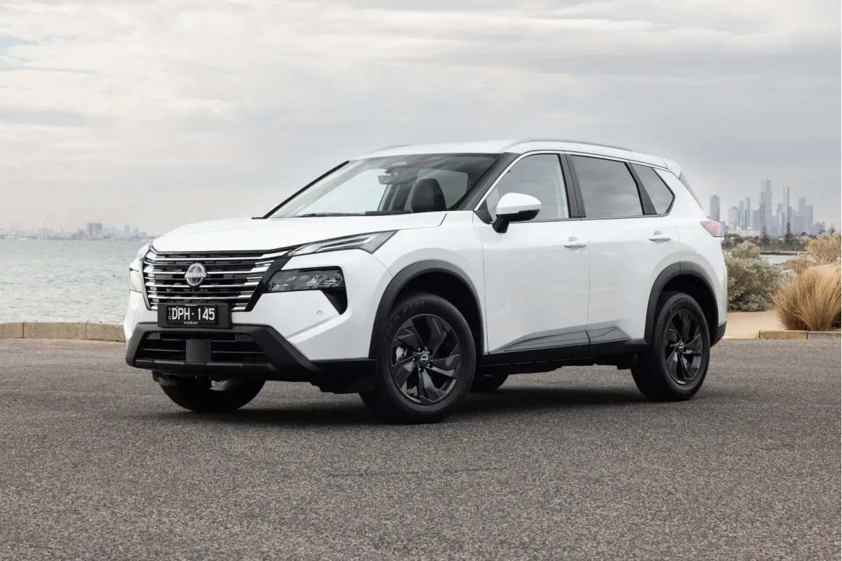 2025 Nissan X-TRAIL ST-L T33