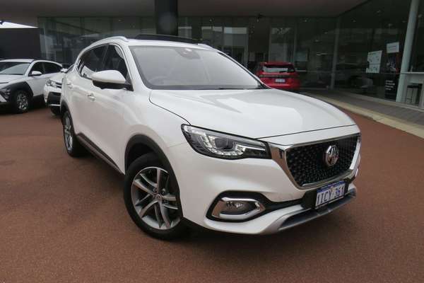 2024 MG HS Essence SAS23