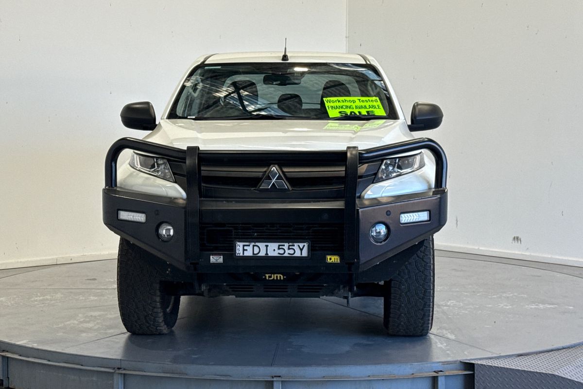 2023 Mitsubishi Triton GLX-R MR
