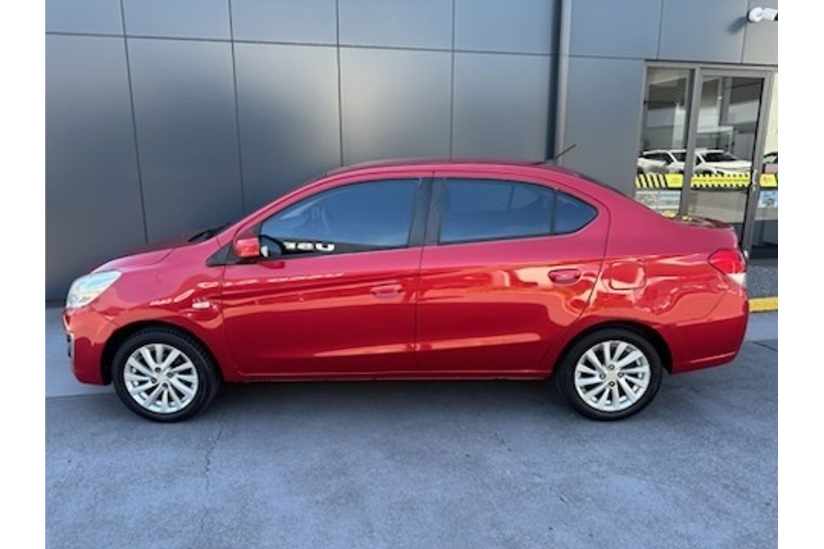 2014 Mitsubishi Mirage ES LA