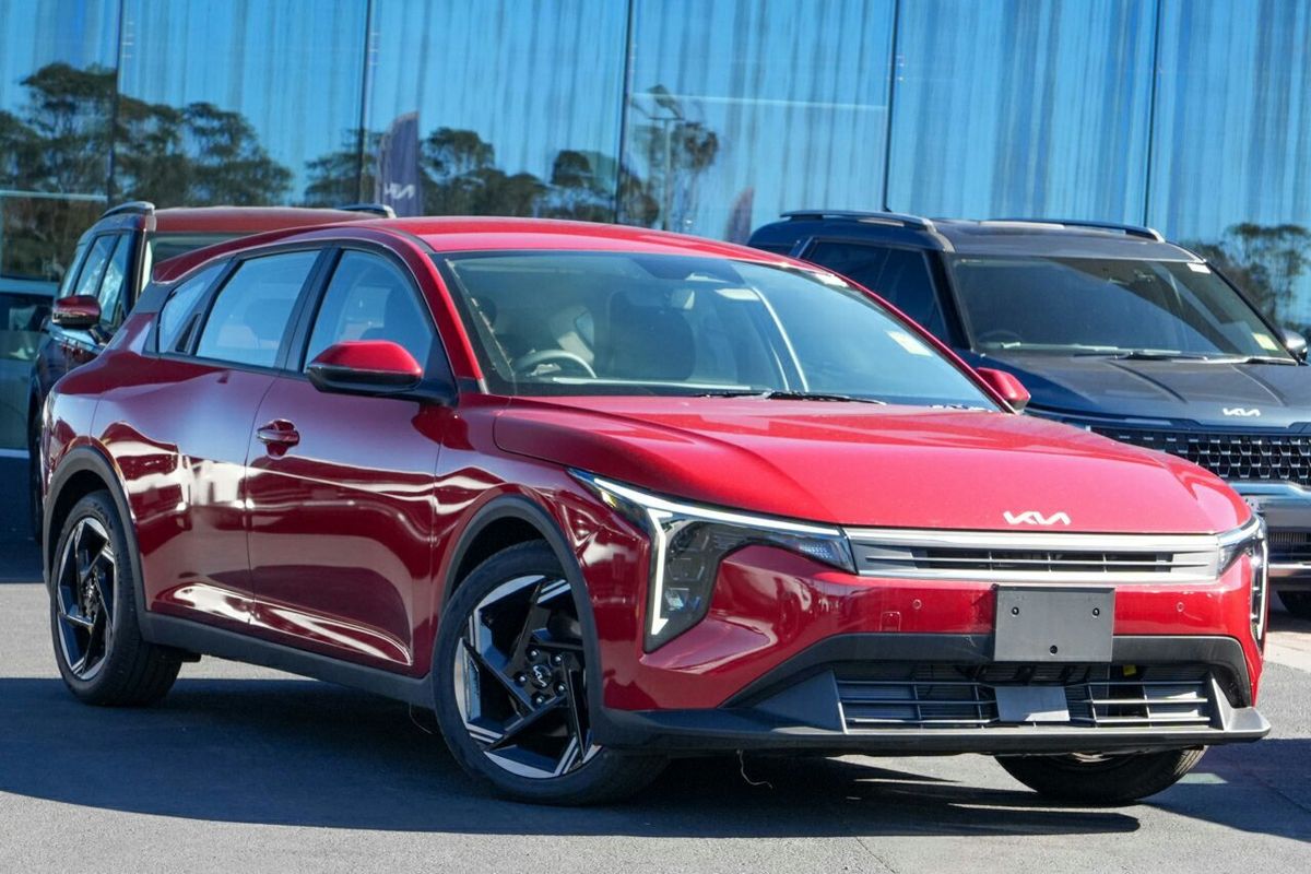 2025 Kia K4 Sport CL4m