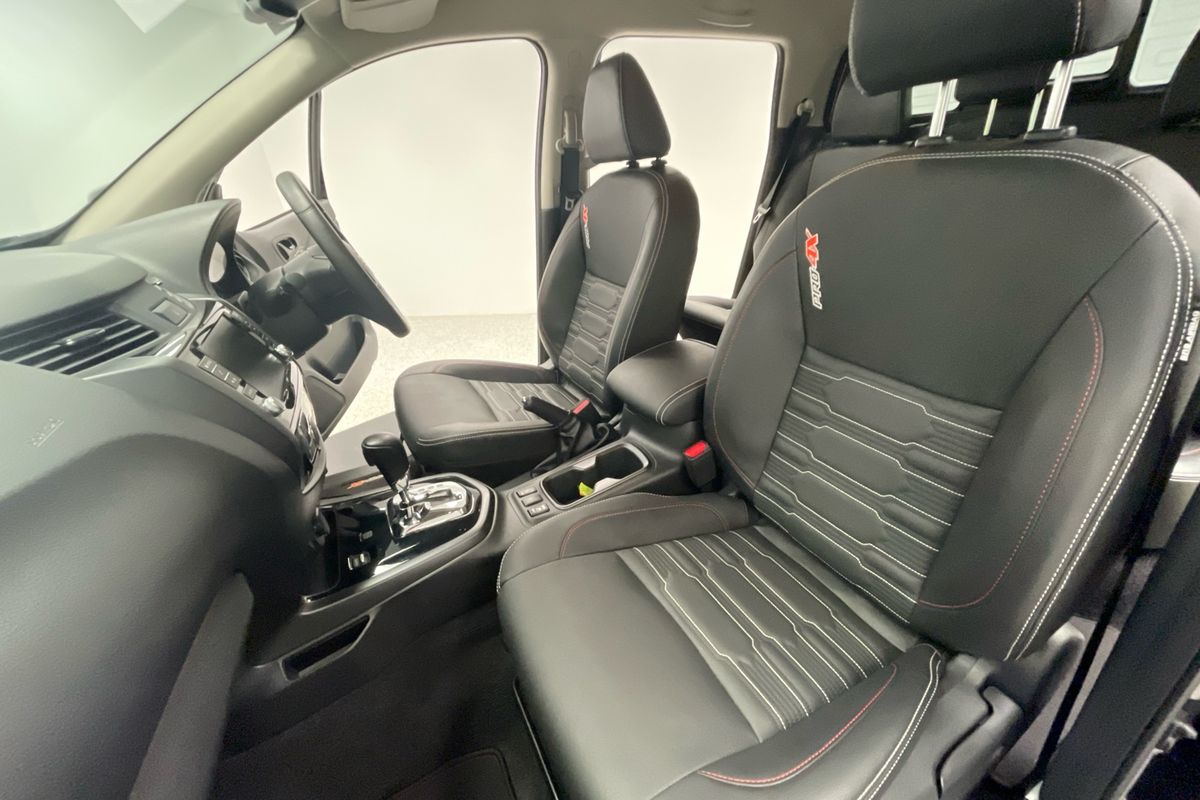 2024 Nissan Navara PRO-4X D23 4X4