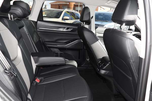 2026 GWM Haval H6 Ultra Hybrid B01