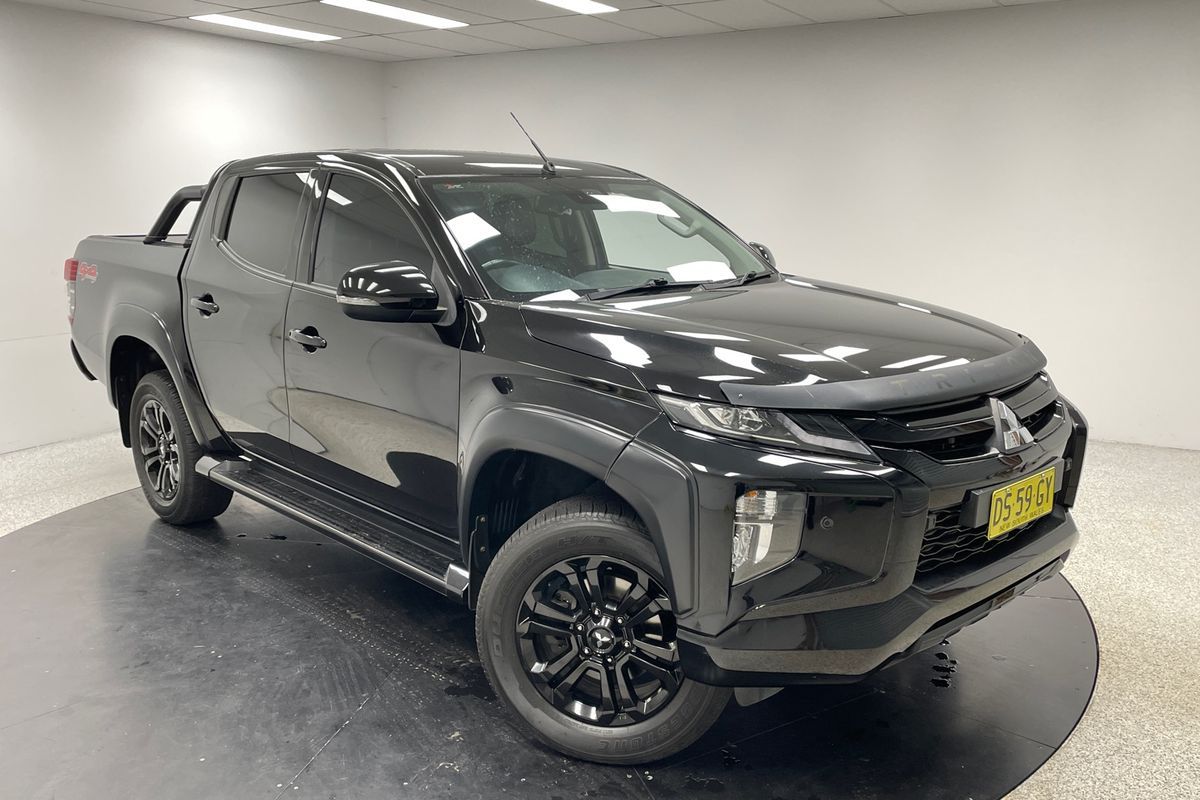 2022 Mitsubishi Triton GSR MR 4X4