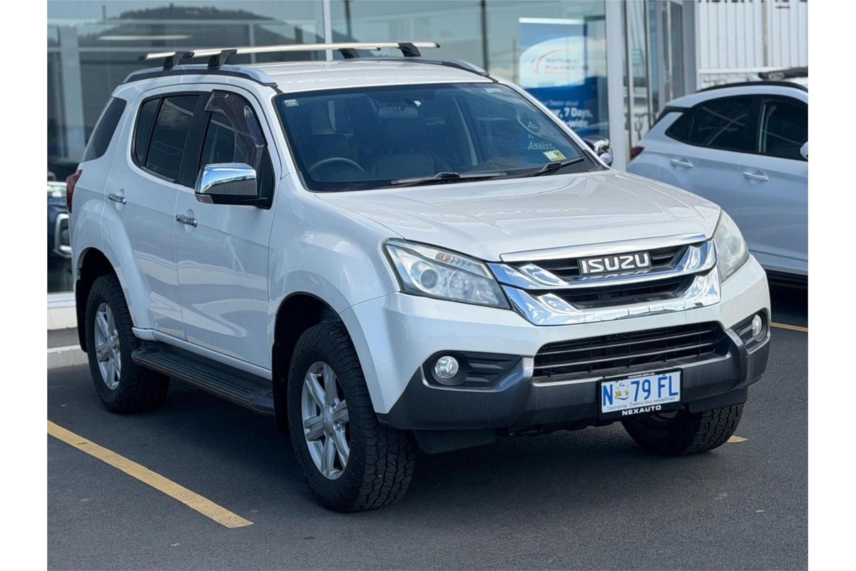 2015 Isuzu MU-X LS-T