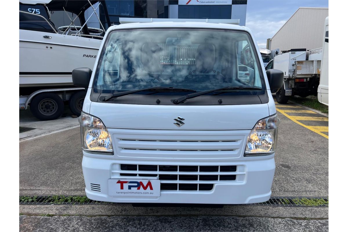 2025 Suzuki Carry
