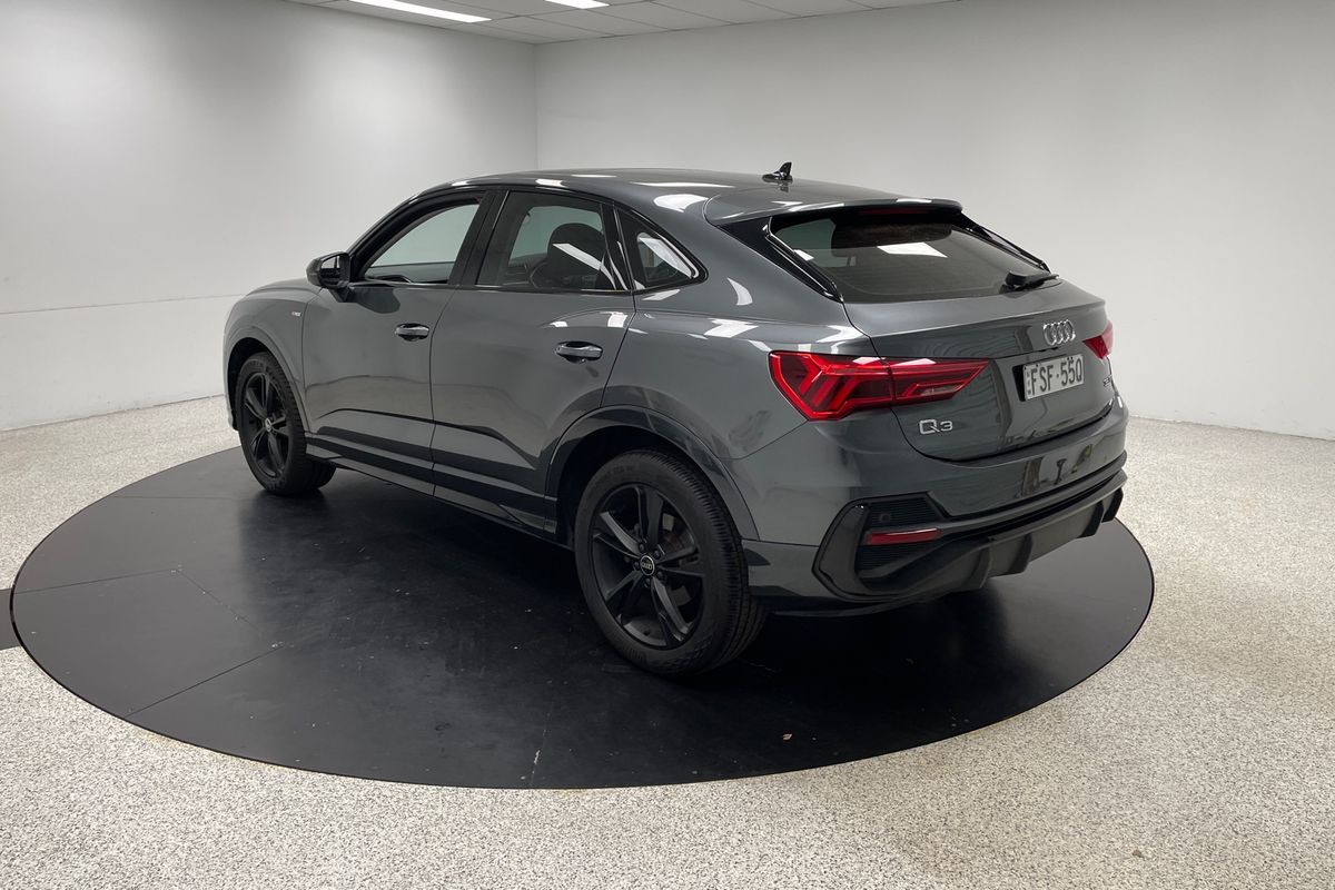 2022 Audi Q3 35 TFSI F3