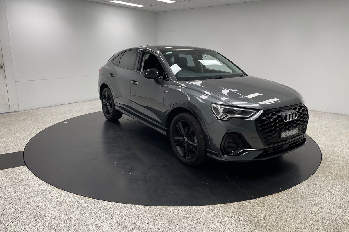 2022 Audi Q3 35 TFSI F3