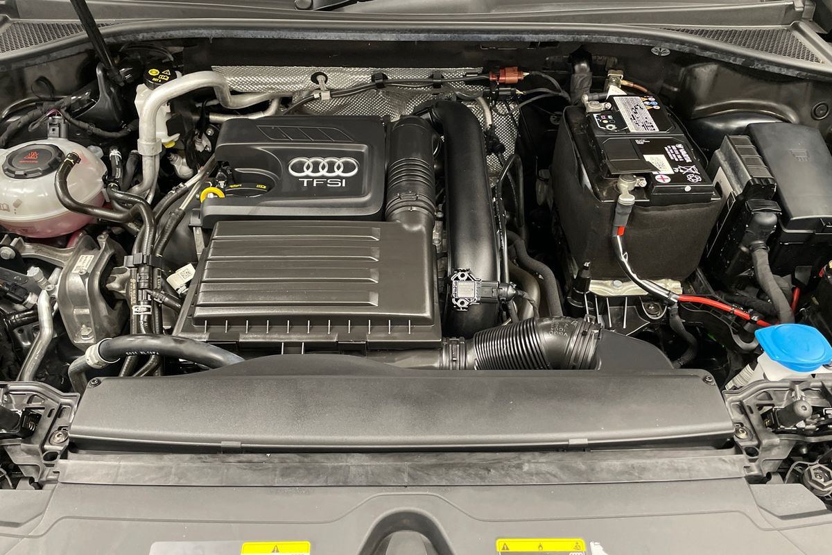 2022 Audi Q3 35 TFSI F3