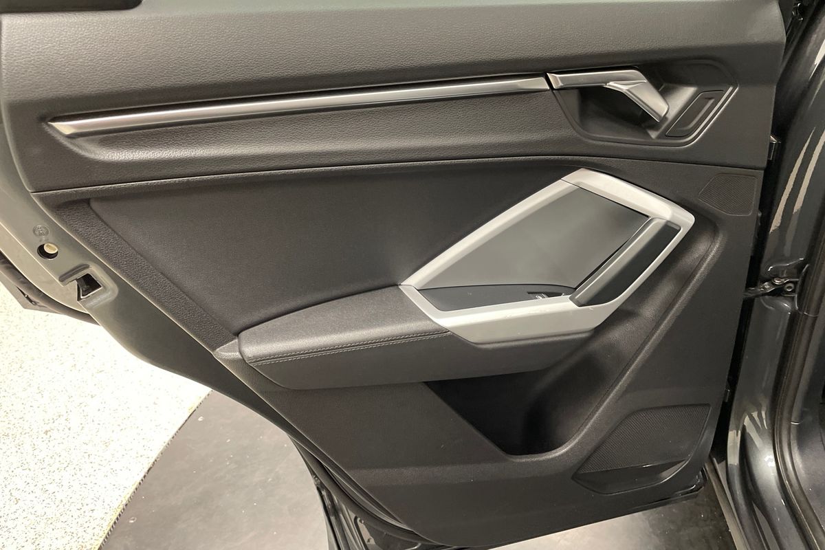 2022 Audi Q3 35 TFSI F3
