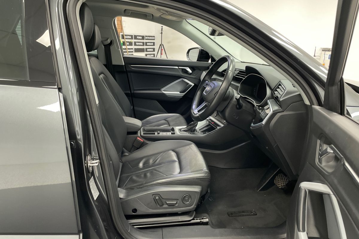2022 Audi Q3 35 TFSI F3