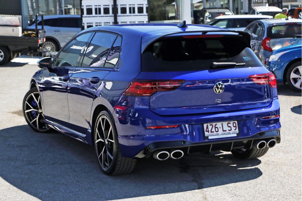 2024 Volkswagen Golf R 8