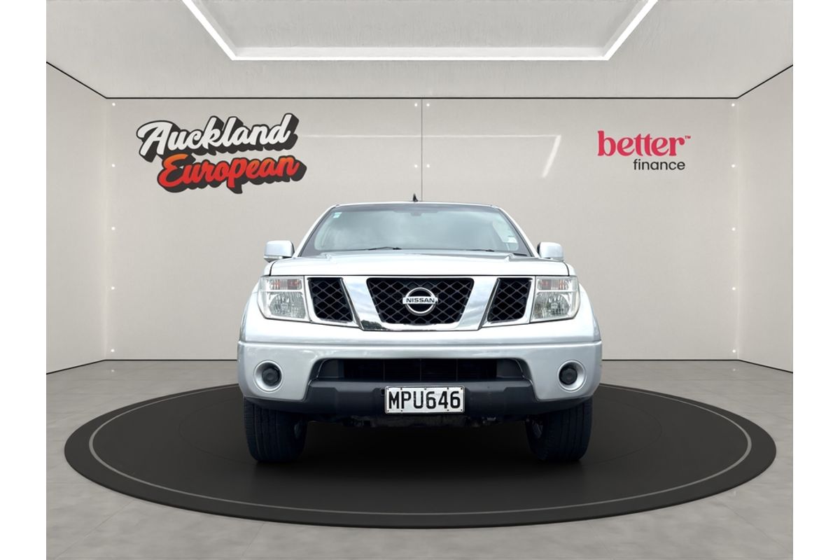 2012 Nissan Navara D/C 2.5D 4WD ST-X AT
