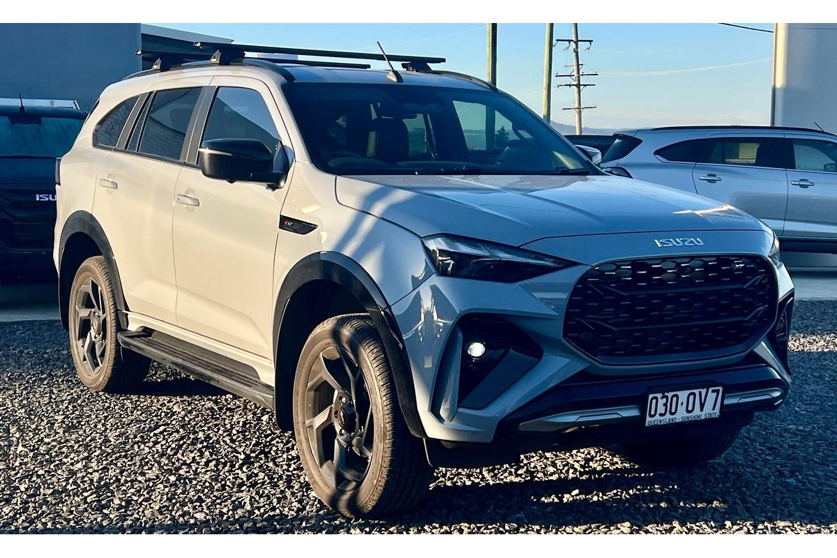 2026 Isuzu MU-X X-TERRAIN