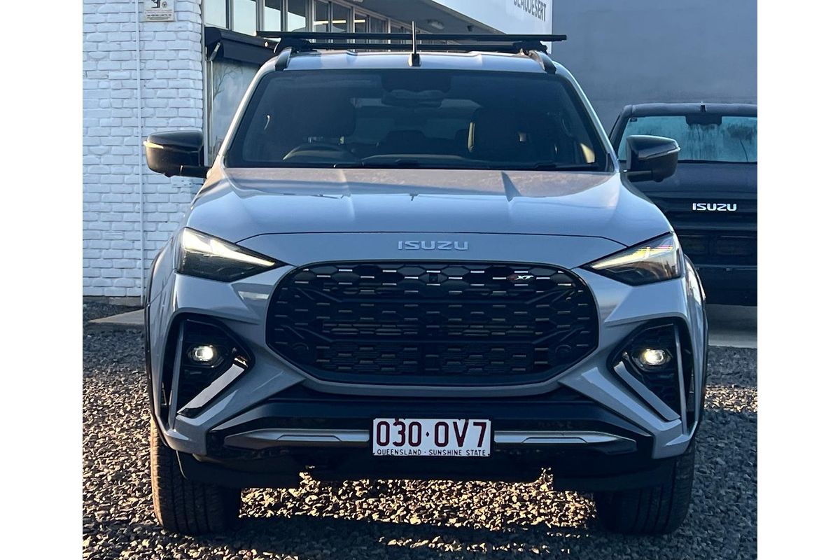 2026 Isuzu MU-X X-TERRAIN