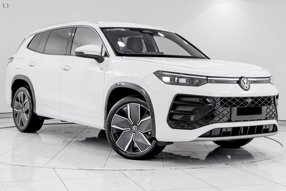 2026 Volkswagen Tayron 200TSI eHybrid R-Line R4
