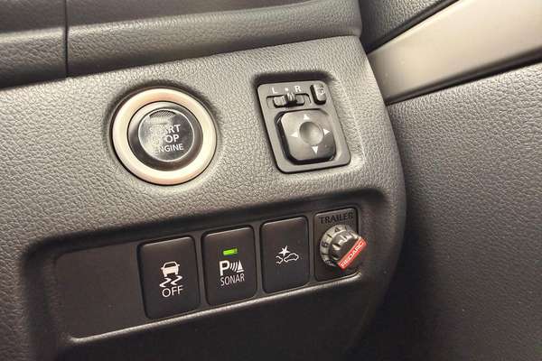 2021 Mitsubishi Pajero Sport GLS QF thumb-20