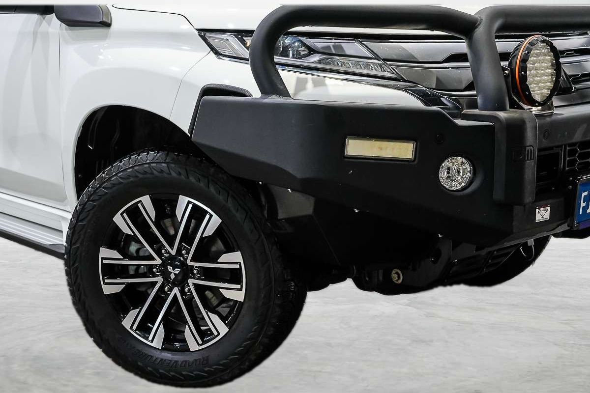 2022 Mitsubishi Pajero Sport GLS QF