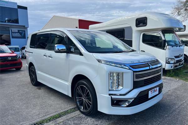 2020 Mitsubishi Delica