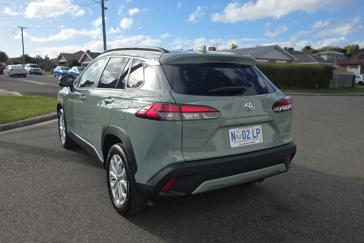 2024 Toyota Corolla Cross GXL MXGH10R