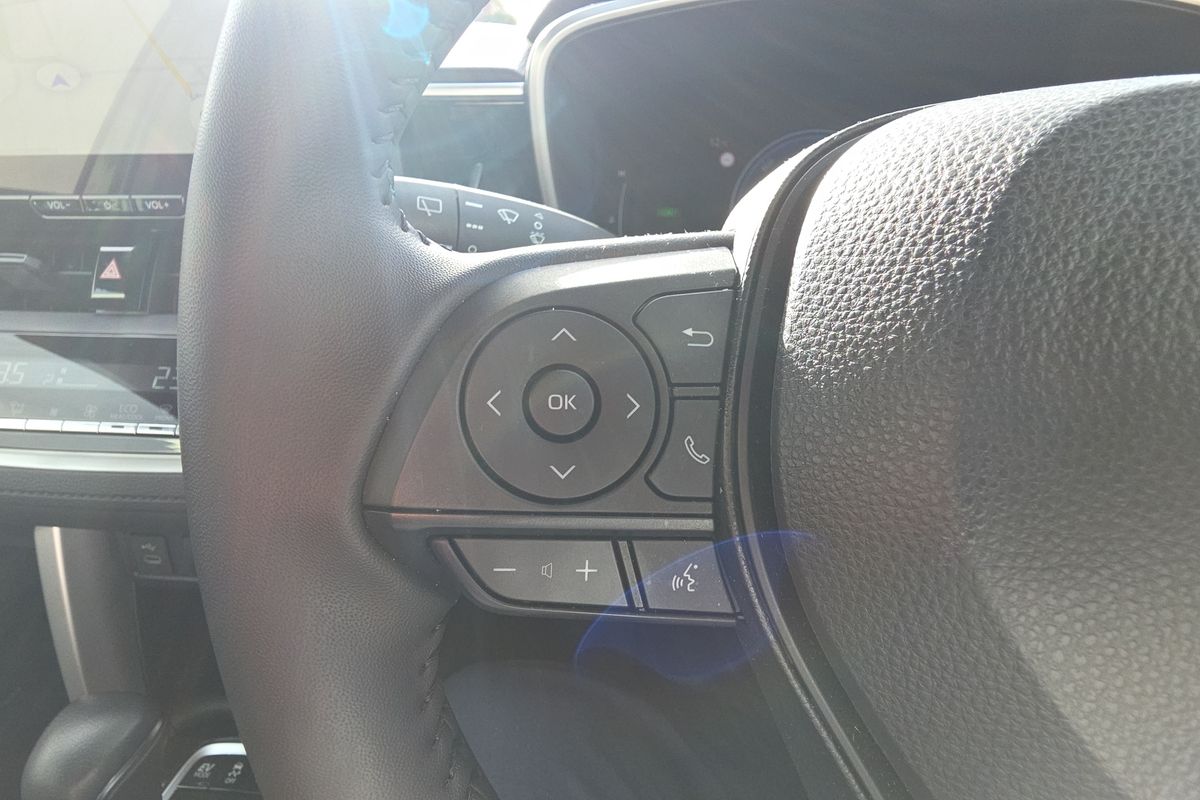 2024 Toyota Corolla Cross GXL MXGH10R