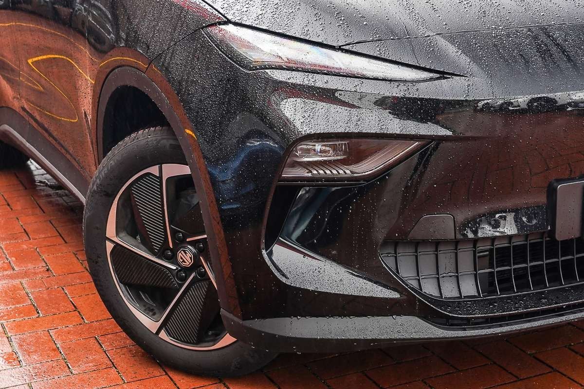 2025 MG MGS5 EV Essence 62 ZS3EM