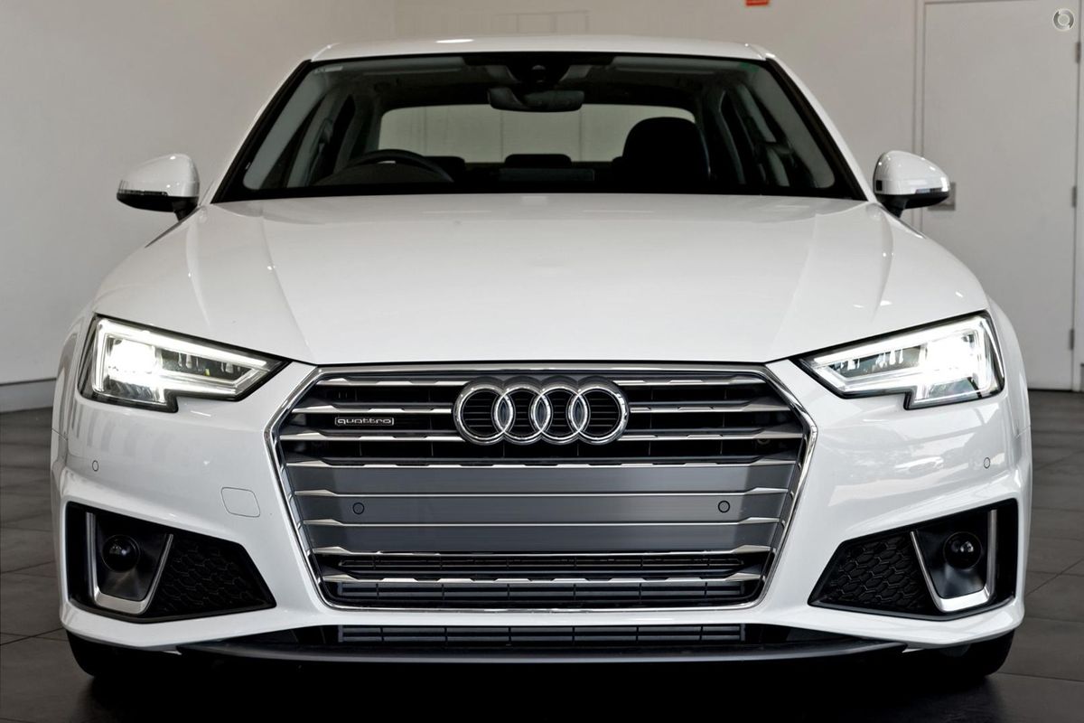 2019 Audi A4 45 TFSI S line B9