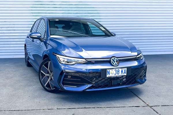 2026 Volkswagen Golf 110TSI R-Line 8.5