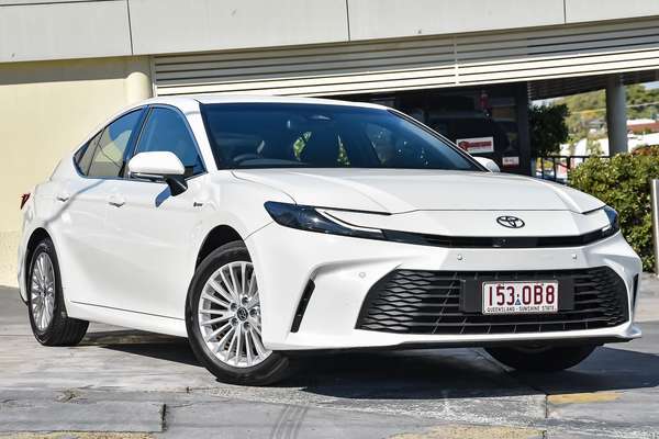 2025 Toyota Camry Ascent AXVH80R