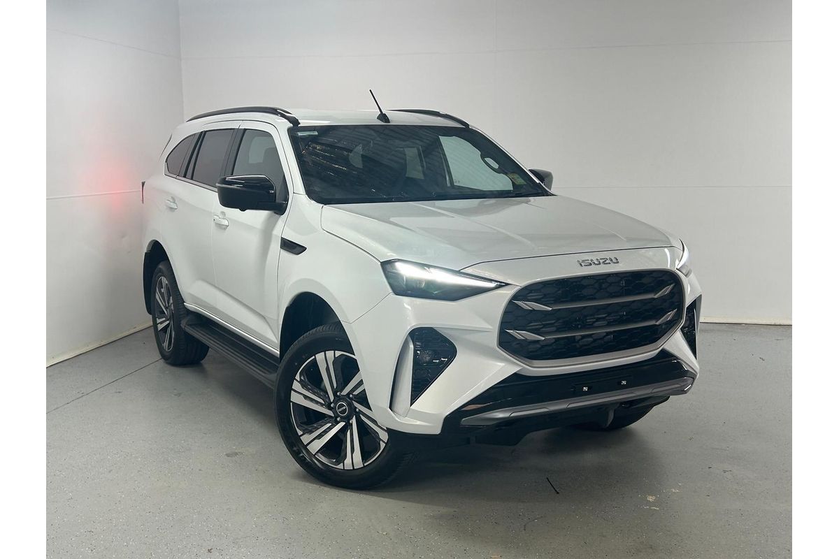2026 Isuzu MU-X LS-T