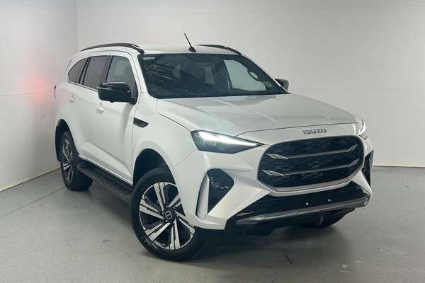 2026 Isuzu MU-X LS-T