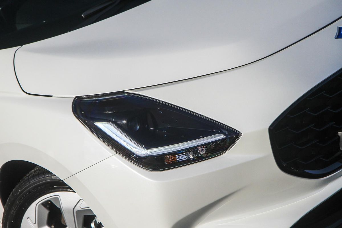 2026 Suzuki Swift Hybrid Plus UZ