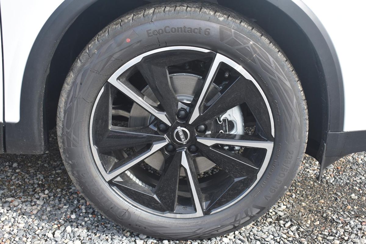 2026 Nissan QASHQAI Ti e-POWER J12