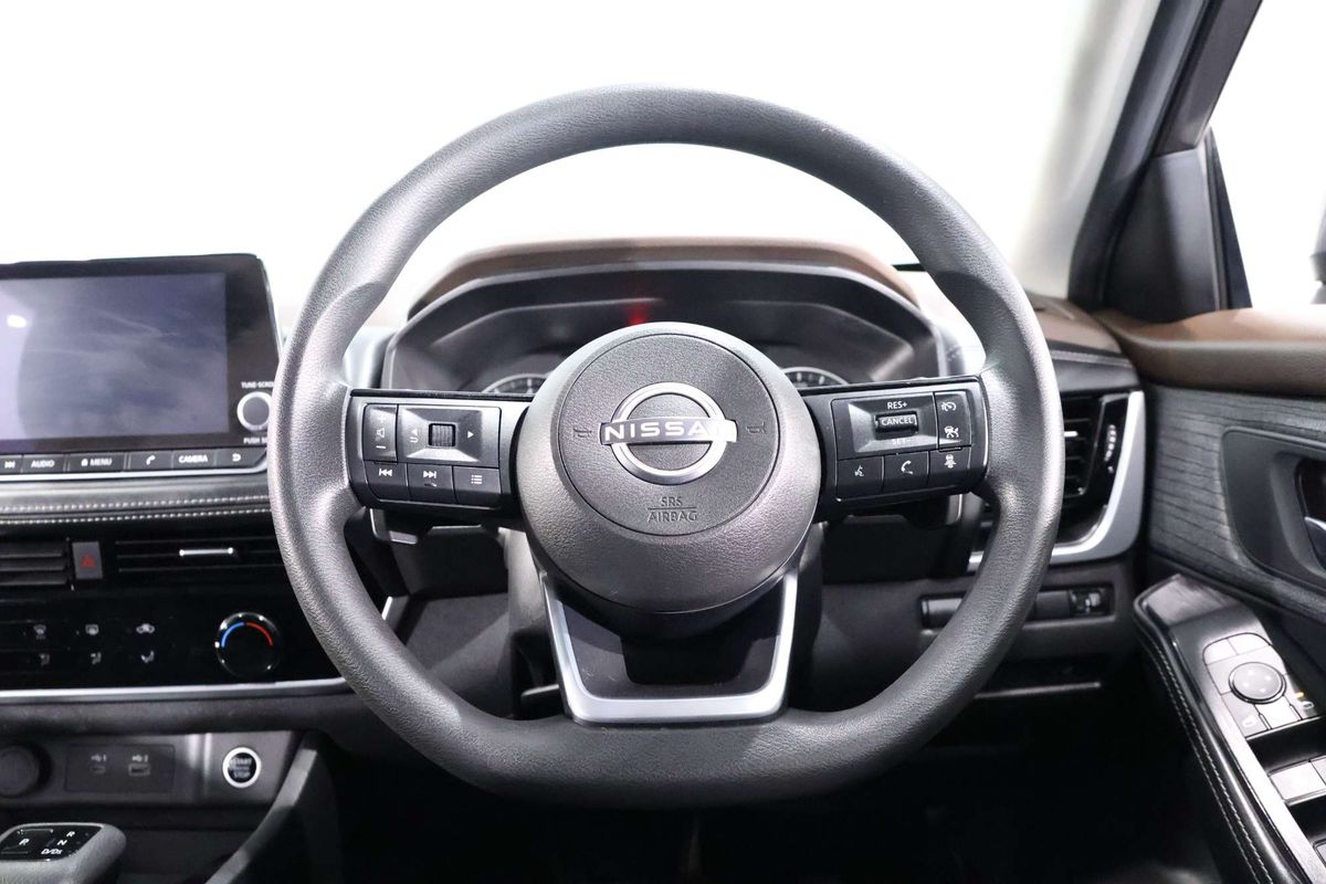 2023 Nissan X-TRAIL ST T33