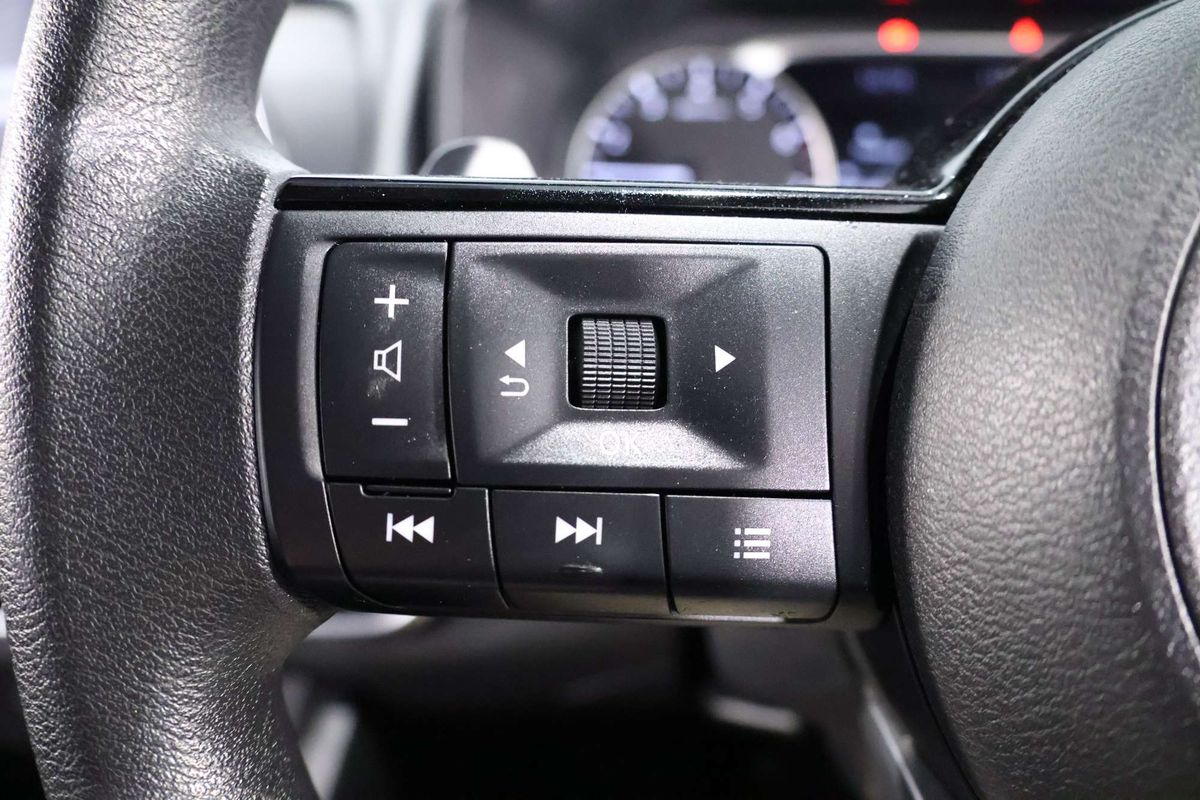 2023 Nissan X-TRAIL ST T33
