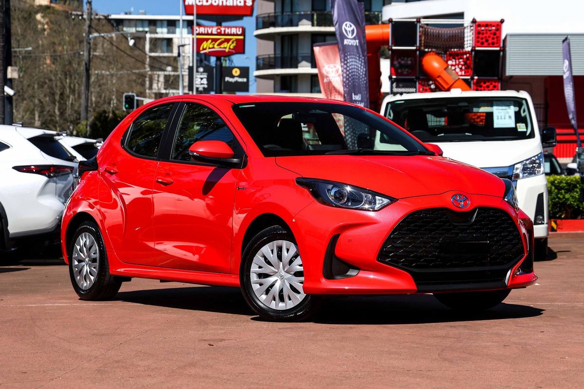 2025 Toyota Yaris Ascent Sport Hybrid MXPH10R
