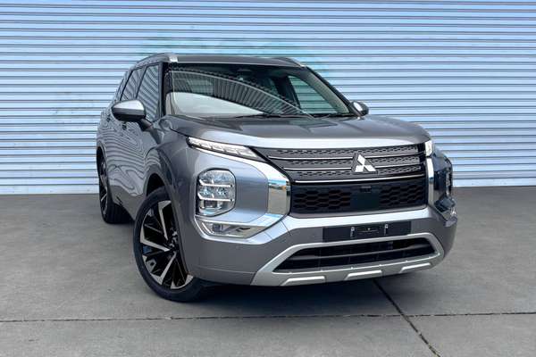 2022 Mitsubishi Outlander Exceed ZM